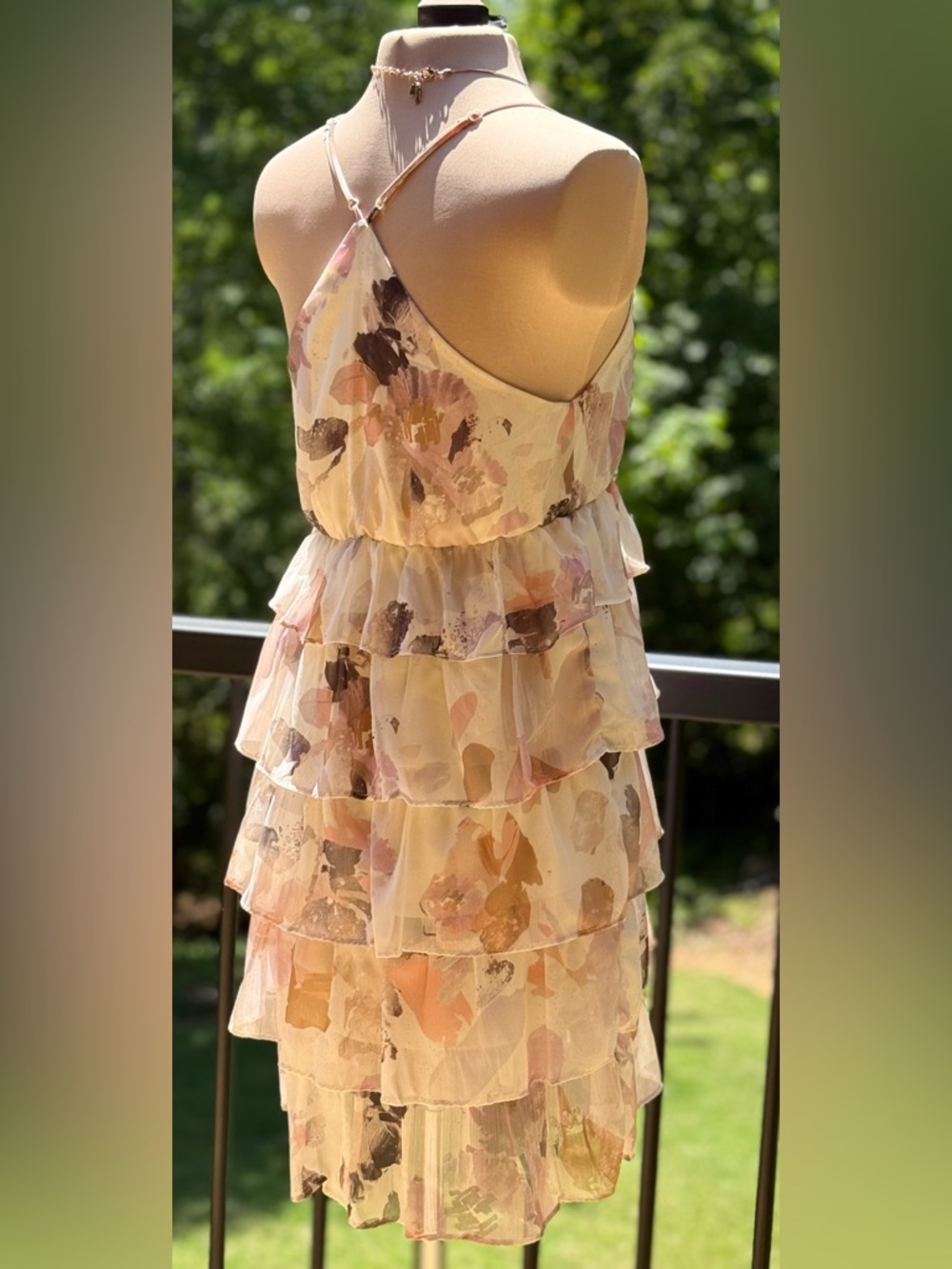 Illa Illa Floral Tiered Ruffle Mini Dress S Cream Blush Open Back - Picture 5 of 8